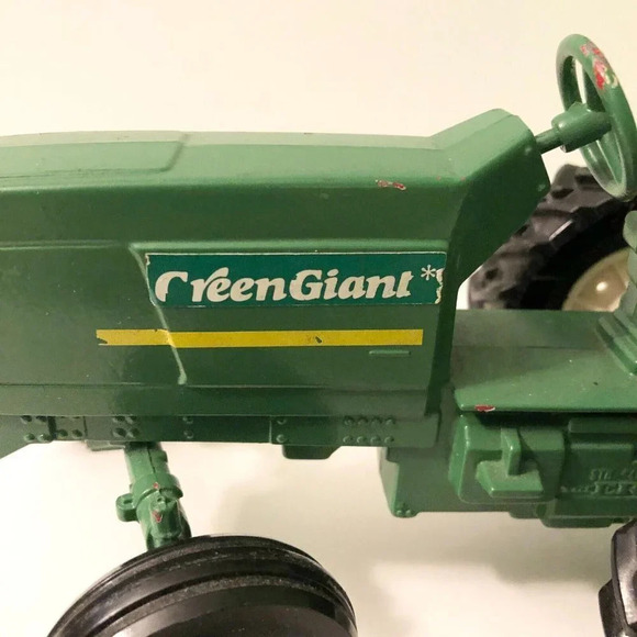 Vintage Ertl Green Giant Toy Tractor and Wagon Promotional Diecast - Picture 3 of 16